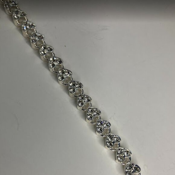 Hearts Tennis Bracelet Faux Crystals Bracelet - Picture 3 of 9